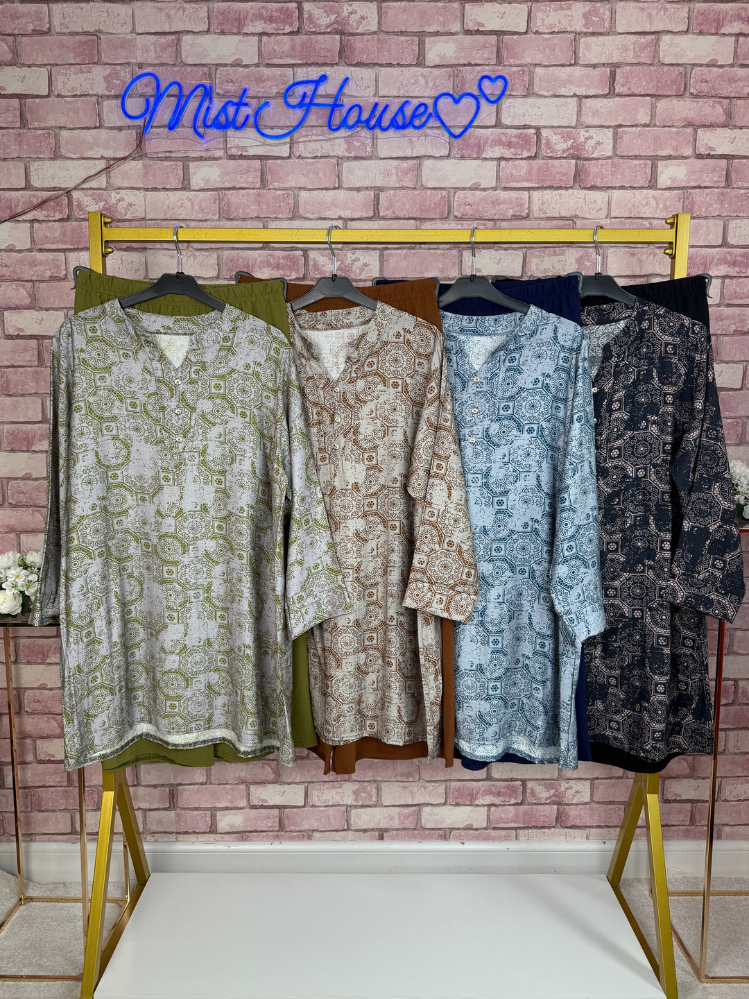 SARA Mist House Two piece Co-ord Set One Size Fits UK 8-18/20