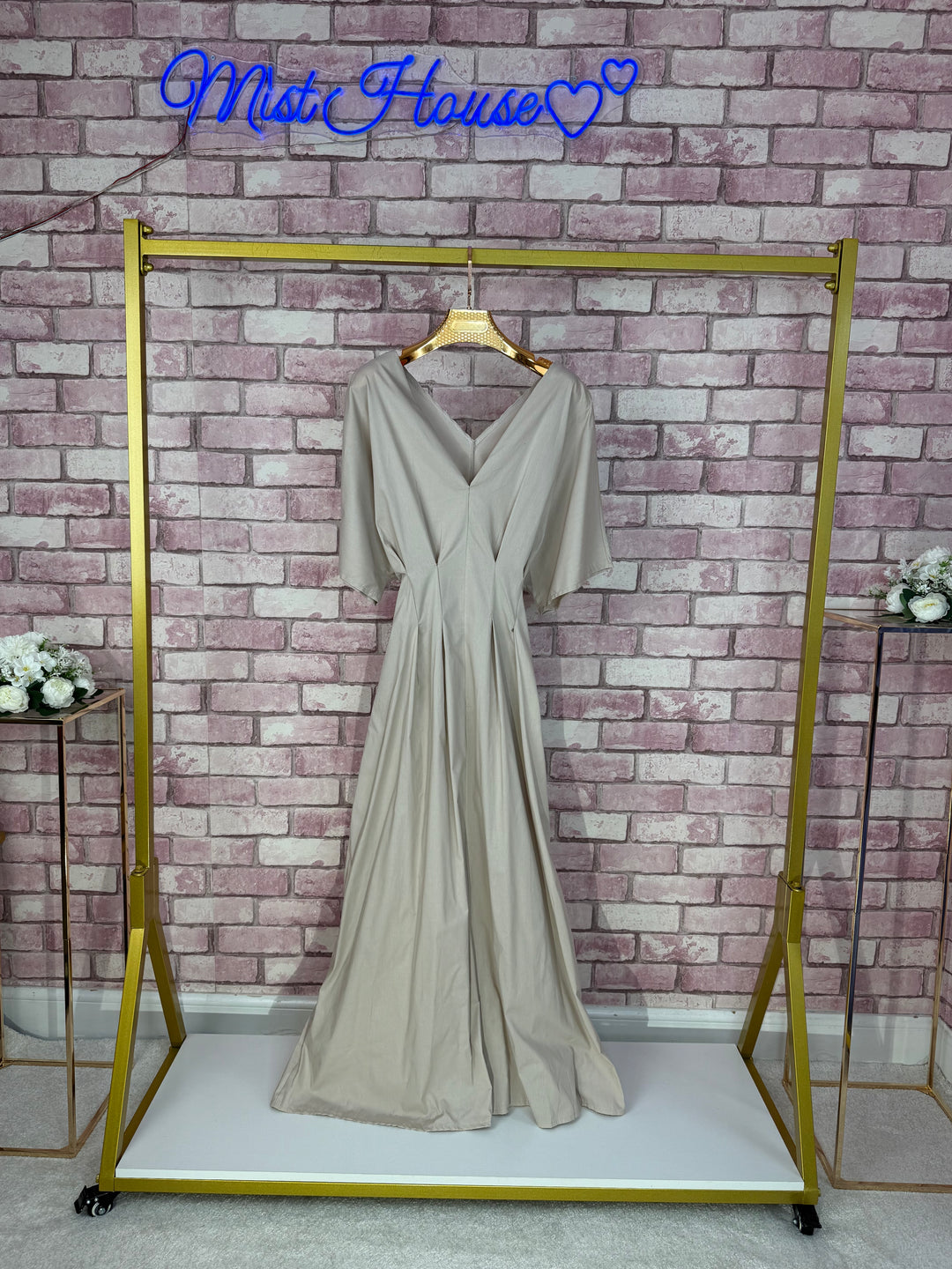 ALAYNA DRESS Mist House One Size UK 6- 14, LENGTH 54 INCHES, BUST SIZE 17 100 PERCENT COTTON
