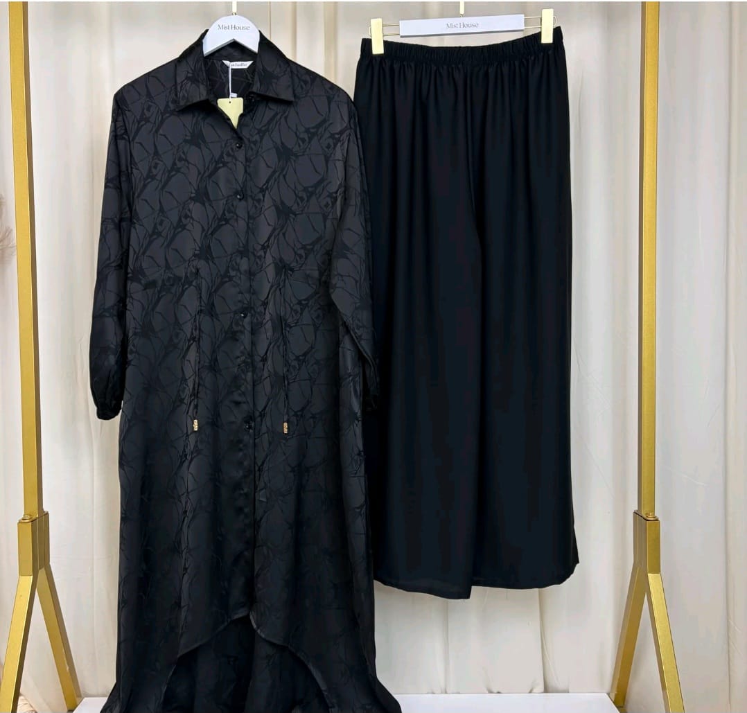 MH Co-Ord Set with Pockets and Drawstring, One Size UK 10-20, Shirt length 50 inches, chest size 24 inches, trouser length 40 inches, hip size23 inches