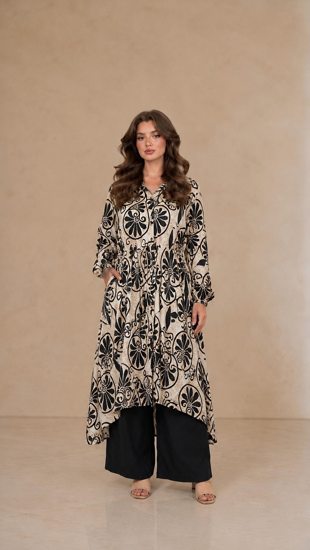 MH Co-ord Set with Pockets, one Size UK 8-16/18, Shirt front length 41 inches and back 50 inches, chest 22 inches, trouser length 40inches, waist 22 inches,