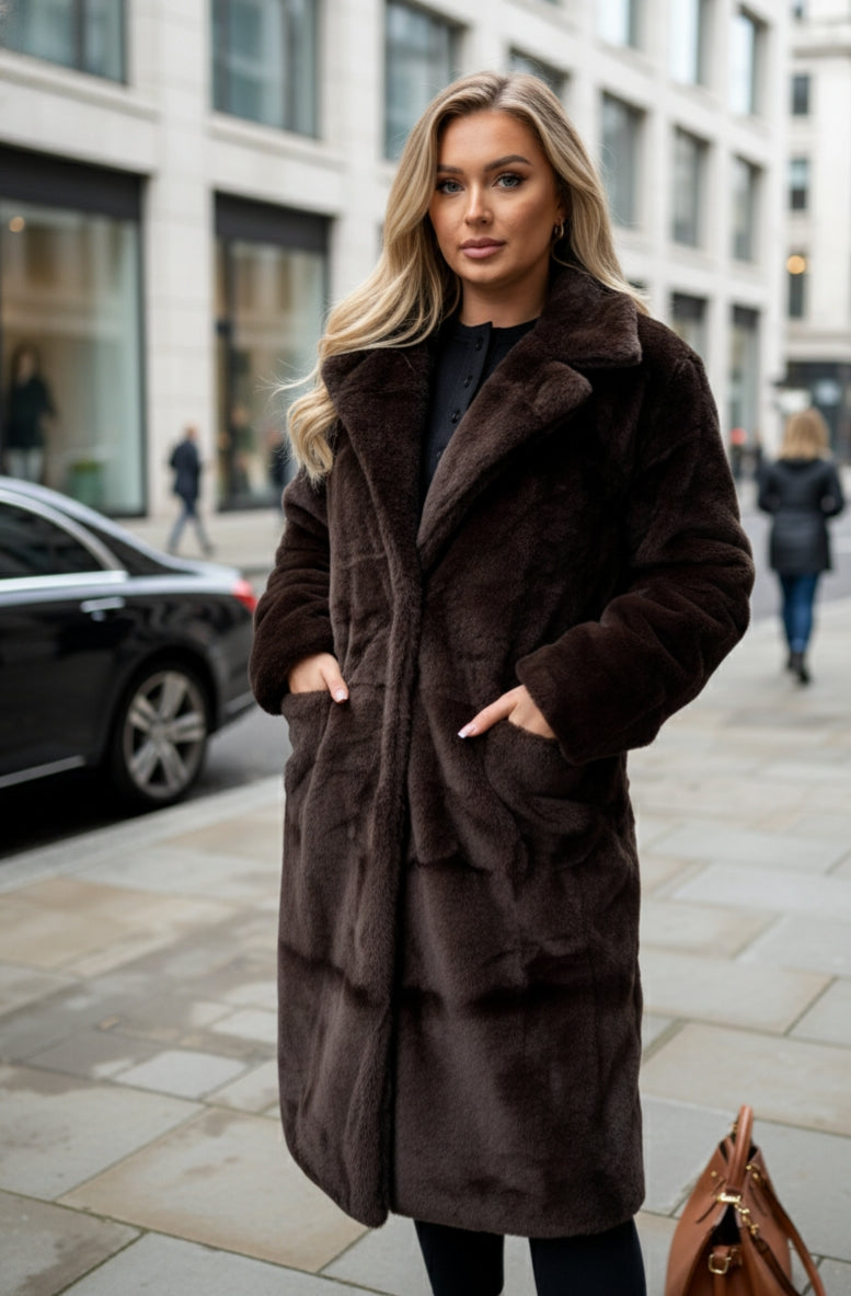 MH Premium Fur Coat - Double Lined With Pockets Outerwear One Size UK 8-16, length 40 inches, 23 inches