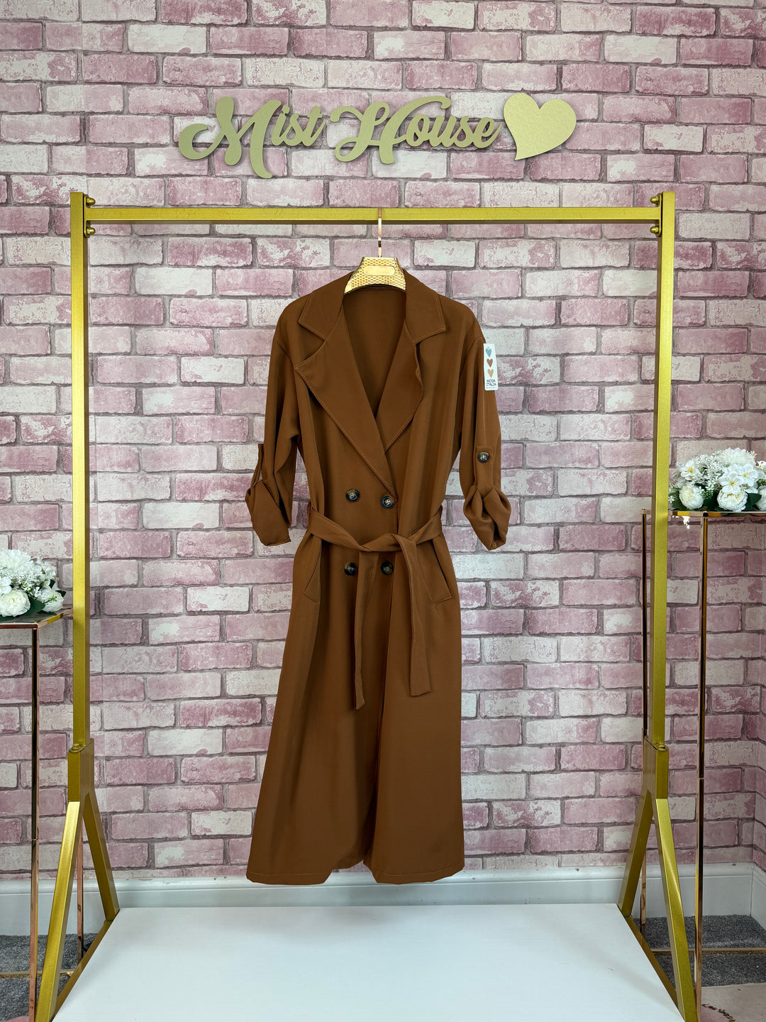 Mist House plain lightweight trench jacket coat button up casual coat Size 8-16, bust size 22 inches, length 45 inches Womenswear