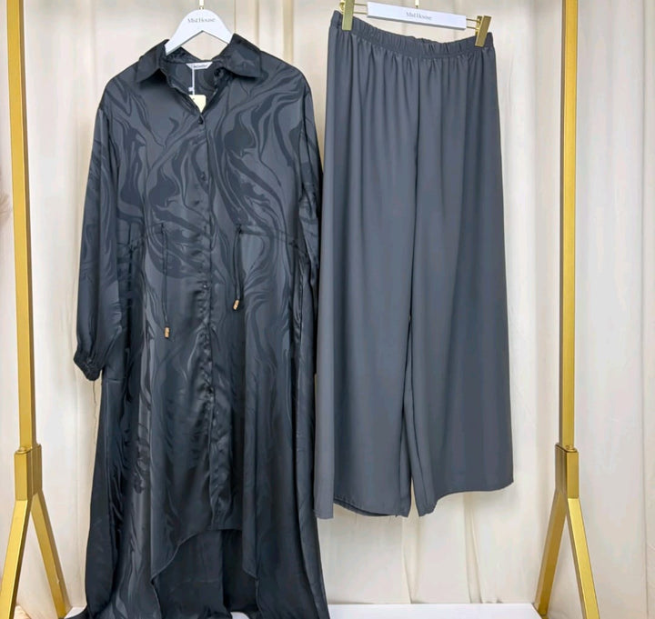 MH Co-Ord Set with Pockets and Drawstring, One Size UK 10-20, Shirt length 50 inches, chest size 24 inches, trouser length 40 inches, hip size23 inches