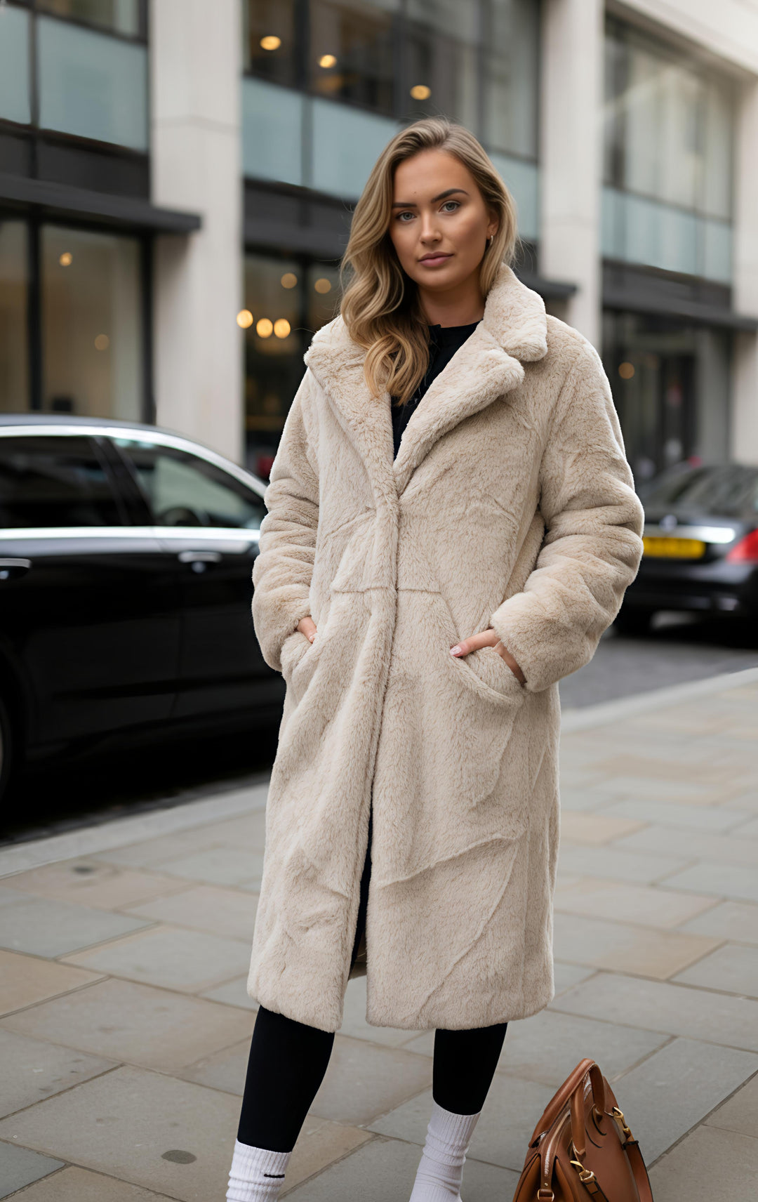 MH Premium Fur Coat - Double Lined With Pockets Outerwear One Size UK 8-16, length 40 inches, 23 inches