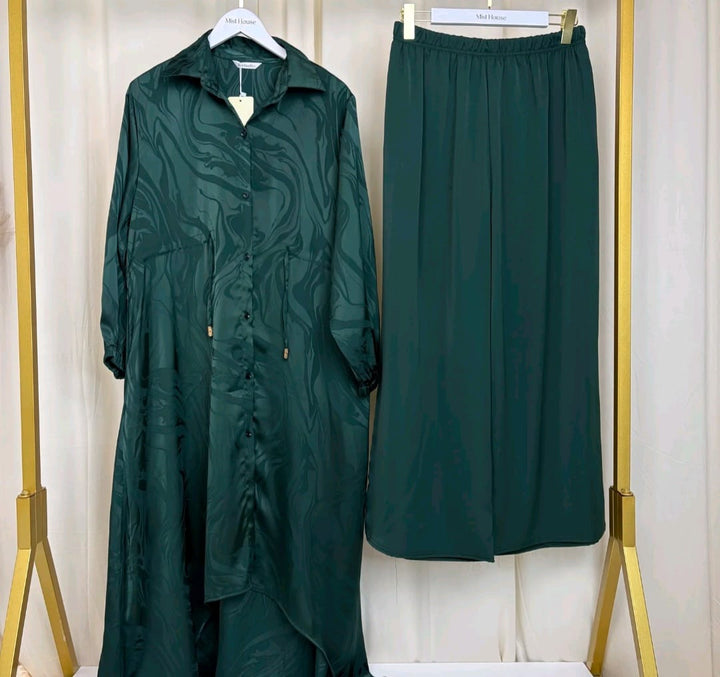 MH Co-Ord Set with Pockets and Drawstring, One Size UK 10-20, Shirt length 50 inches, chest size 24 inches, trouser length 40 inches, hip size23 inches