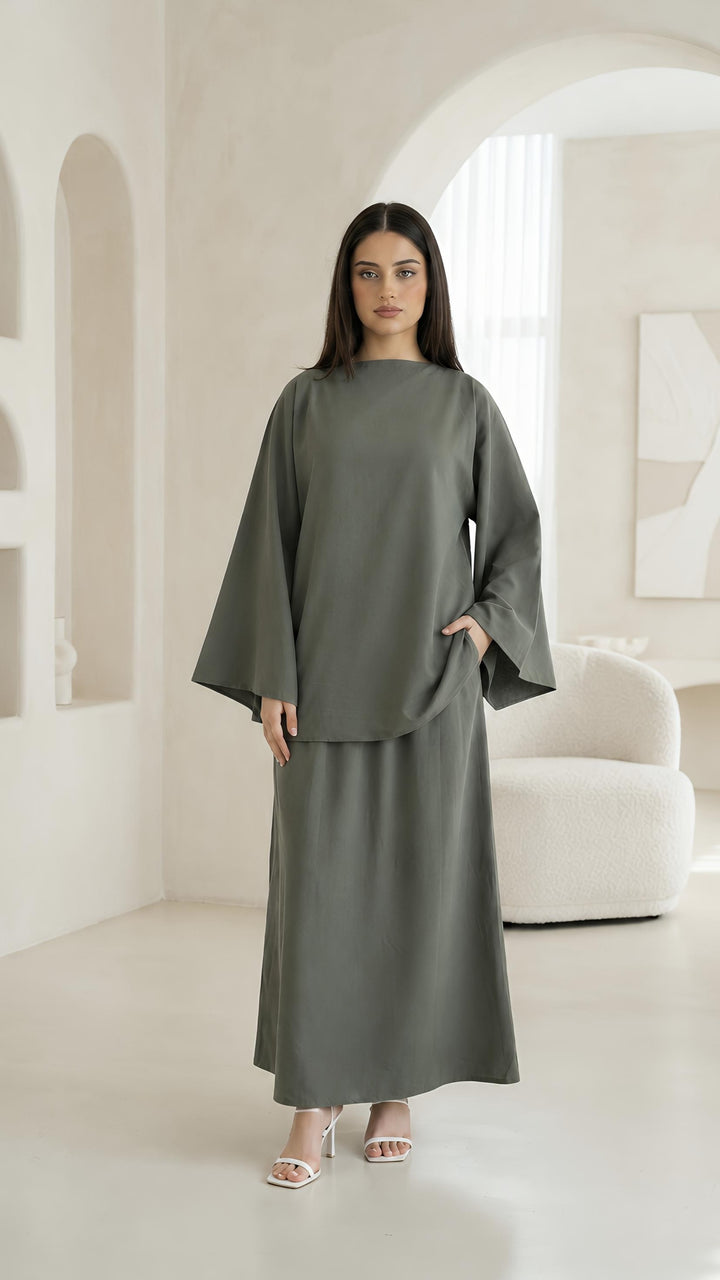 MH Premium Soft Viscose Flared Sleeves Shirt and Skirt with Pockets, One size UK 10-18, Shirt length 27 inches, chest 23 inches, trouser length 41 inches, waist 24 inches