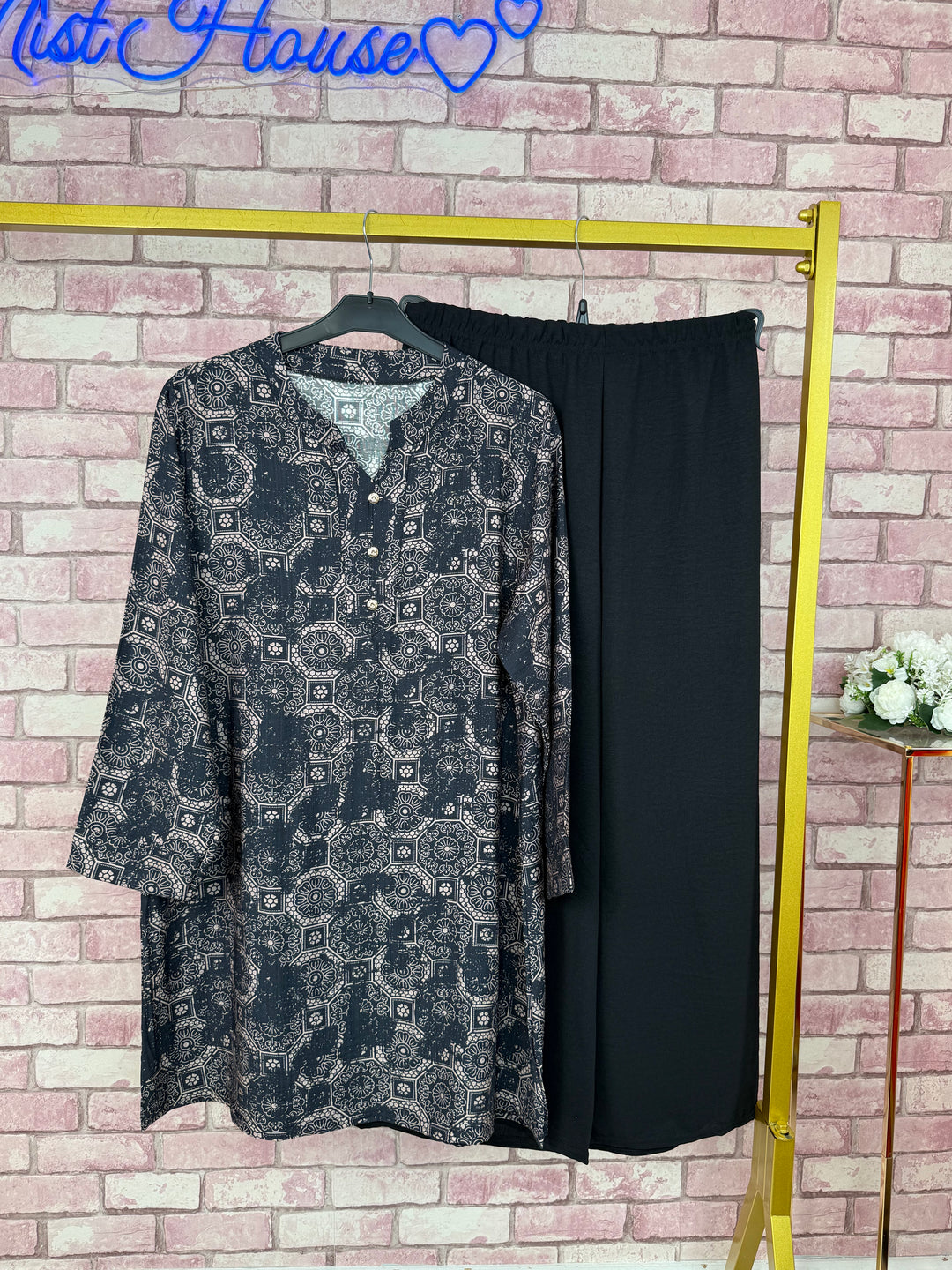 SARA Mist House Two piece Co-ord Set One Size Fits UK 8-18/20