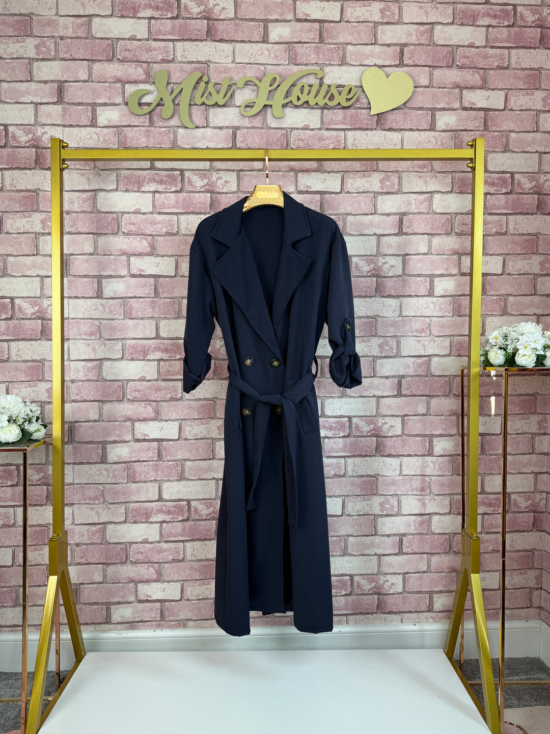 Mist House plain lightweight trench jacket coat button up casual coat Size 8-16, bust size 22 inches, length 45 inches Womenswear