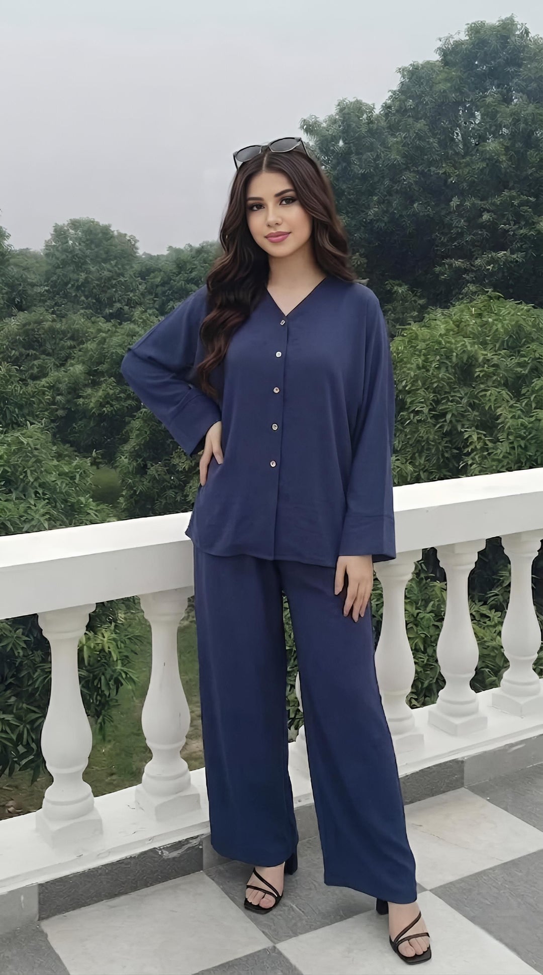 MH Viscose Batwing shirt with trouser with open button,One Size UK 8-16, Shirt length 28 inches, trouser length 40 inches, waist 22 inches