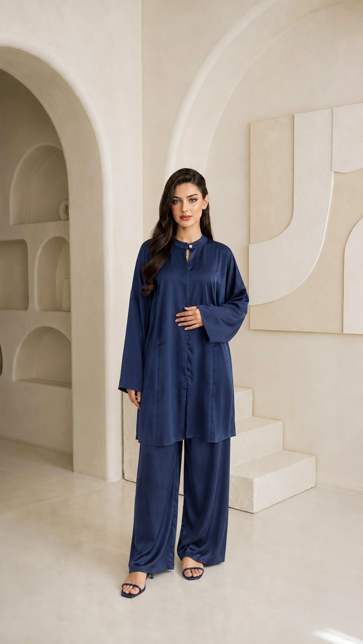 MH Leightweight Silk Satin Co-ord Set, One Size UK 10-18, Shirt length 31 inches, chest size 28 inches, trouser length 40 inches, waist 22 inches