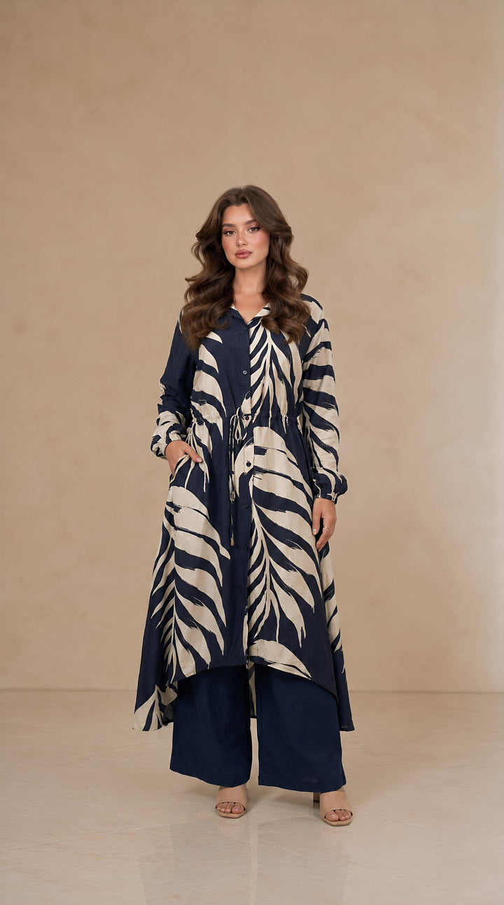 MH Co-ord Set with Pockets, one Size UK 8-16/18, Shirt front length 41 inches and back 50 inches, chest 22 inches, trouser length 40inches, waist 22 inches,