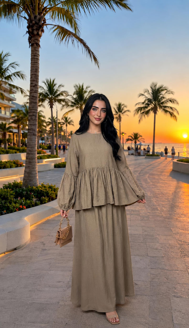 MH Viscose Balloon Sleeves shirt with Skirt, One Size UK 8-18, Shirt length 26 inches, chest size 26 inches, skirt length 41 inches, waist 23 inches,