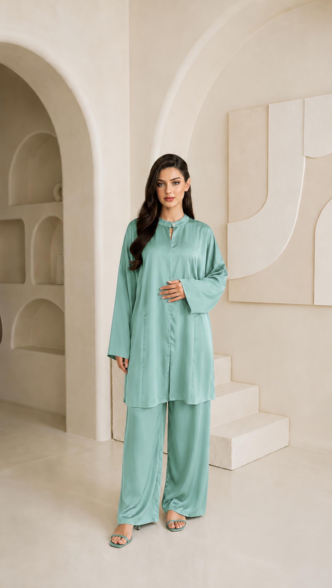 MH Leightweight Silk Satin Co-ord Set, One Size UK 10-18, Shirt length 31 inches, chest size 28 inches, trouser length 40 inches, waist 22 inches