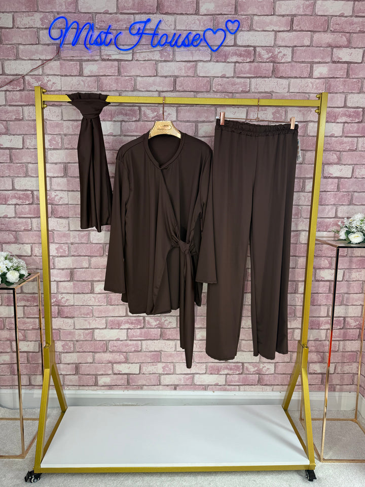Siyana Mist House Three-Piece Set | One Size UK 8-16 | Satin-Feel Scuba with Scarf