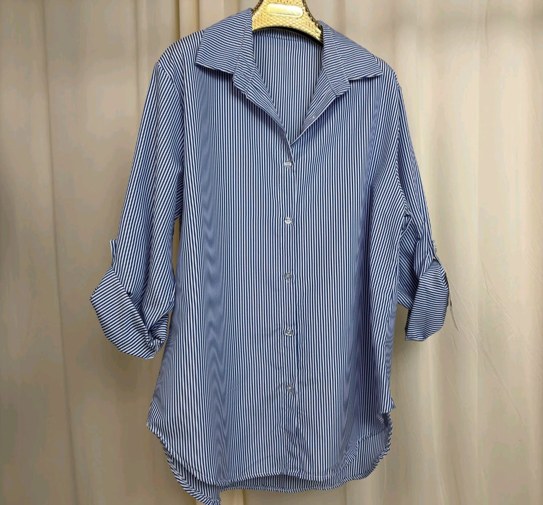 MH Stripped Collar Shirt, One Size UK 8-16, shirt front length 27, shirt back length 31 inches, chest size 22 inches