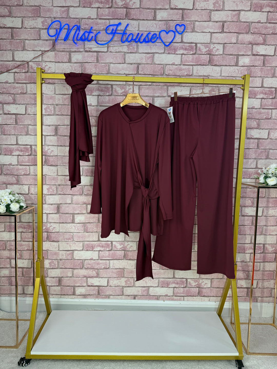 Siyana Mist House Three-Piece Set | One Size UK 8-16 | Satin-Feel Scuba with Scarf